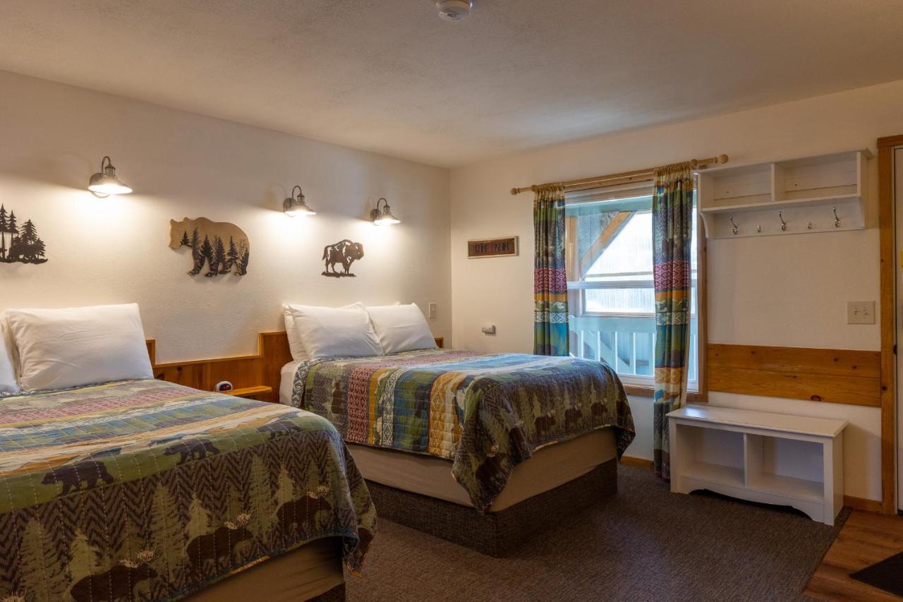 Elk Horn Lodge Cooke City Εξωτερικό φωτογραφία