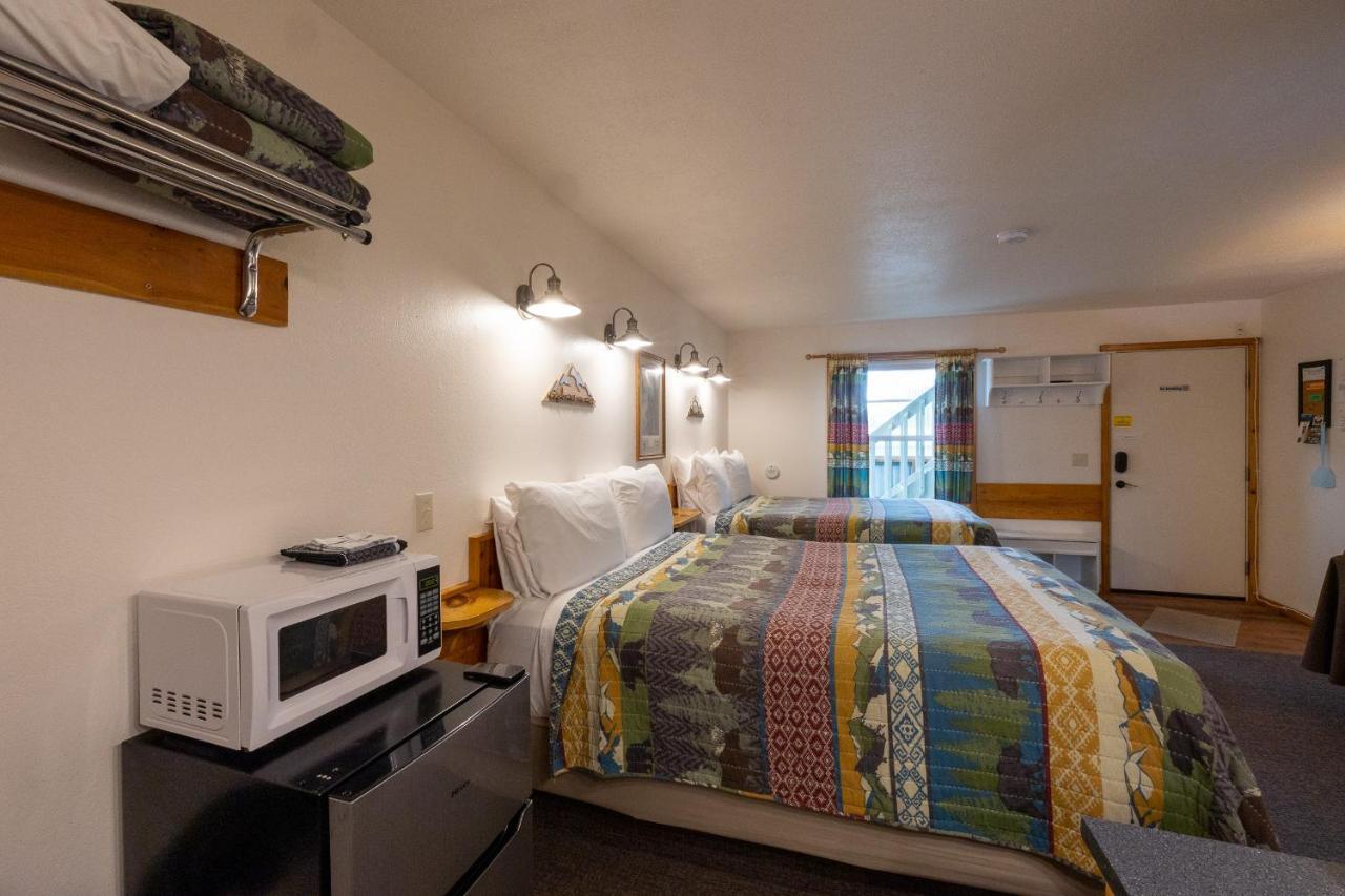 Elk Horn Lodge Cooke City Εξωτερικό φωτογραφία