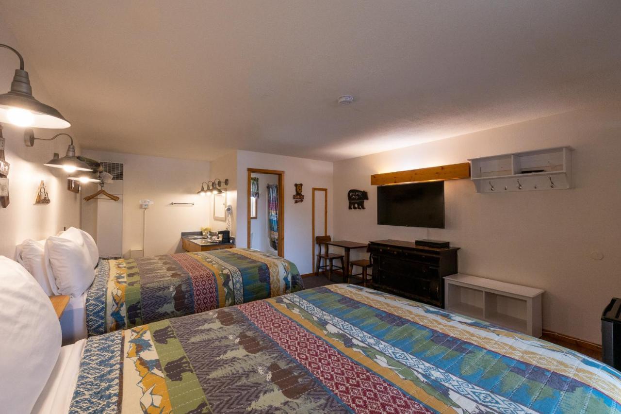 Elk Horn Lodge Cooke City Εξωτερικό φωτογραφία